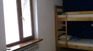 Хостел Hostel Solnechniy Симферополь Односпальная кровать в общем номере для мужчин и женщин-5