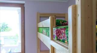 Хостел Hostel Solnechniy Симферополь Кровать в общем четырехместном номере для женщин-3